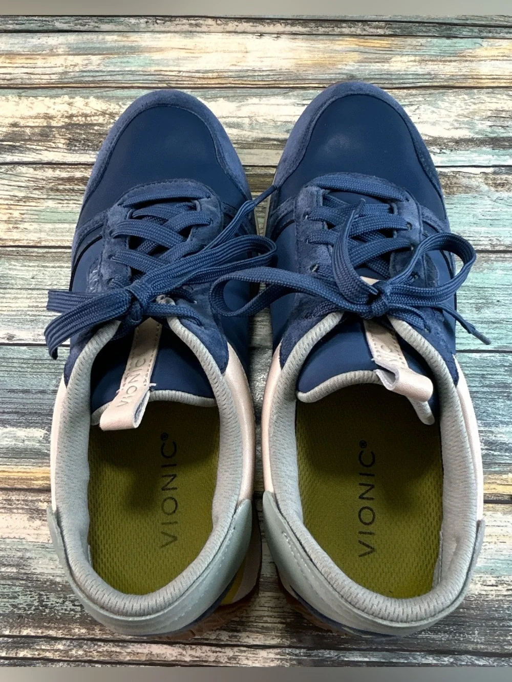 VIONIC Monarch Sneakers 9M Casual Retro Athletic Shoes Wedge Lace Up Blue Suede